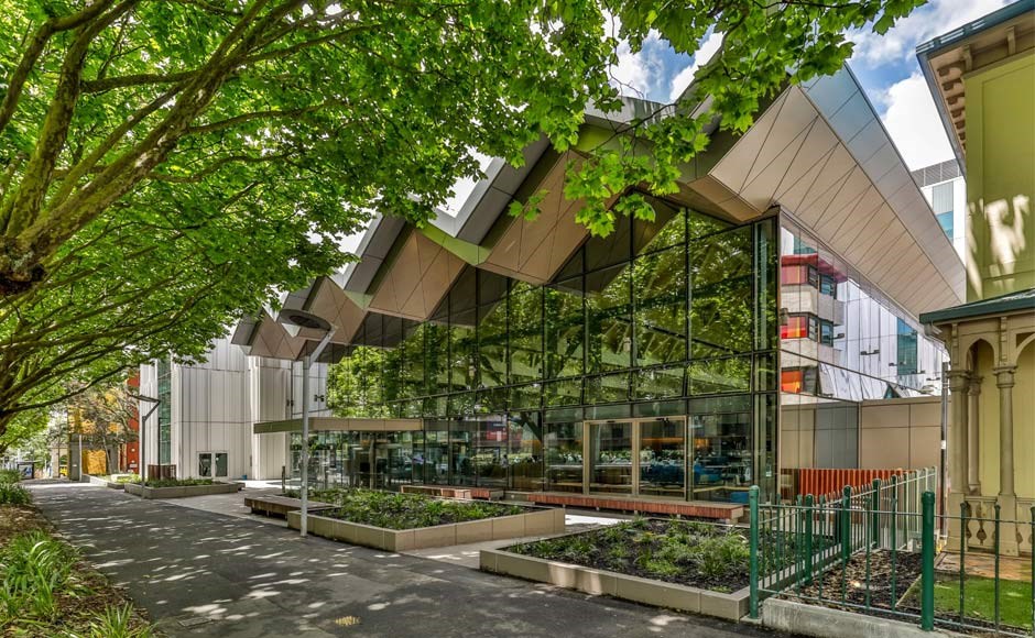 UOA B201 Social Sciences 010