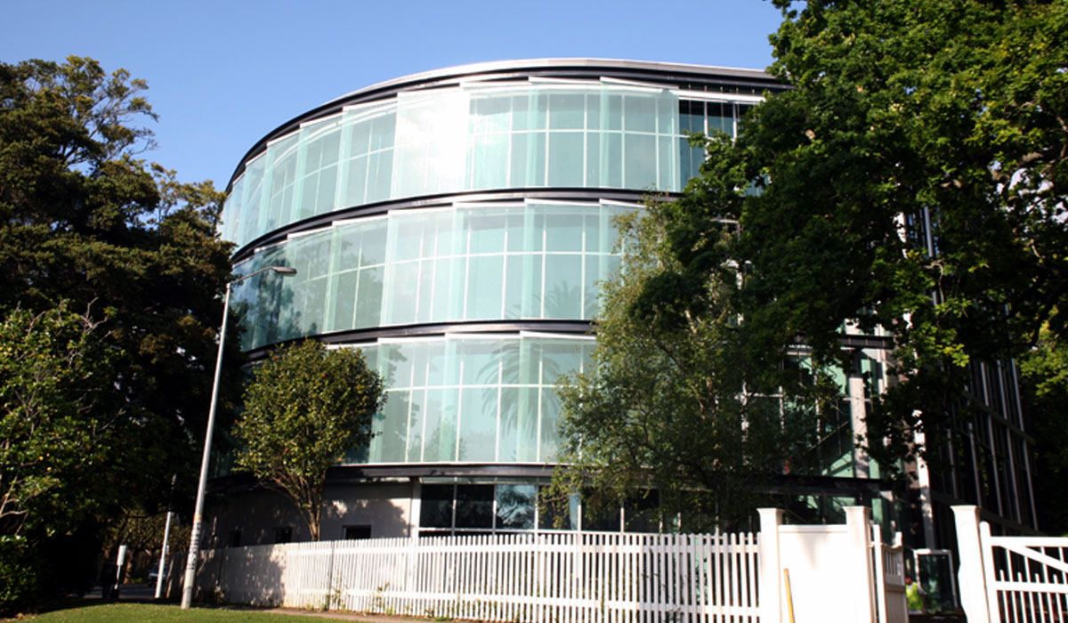 UOA Thomasbuilding 01