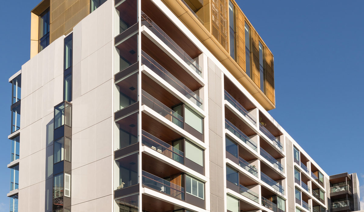 132 Halsey Str AKL 01