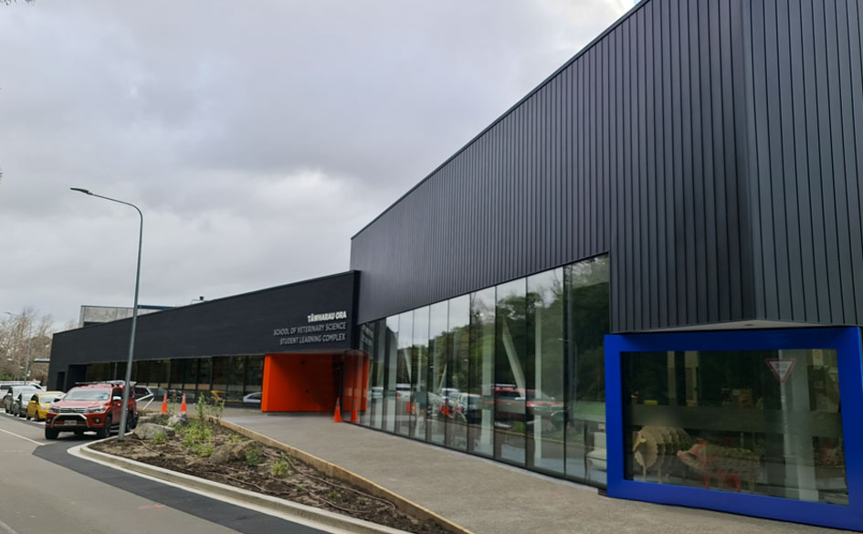 Massey University School of Veterinary Sciences Thermosash Building