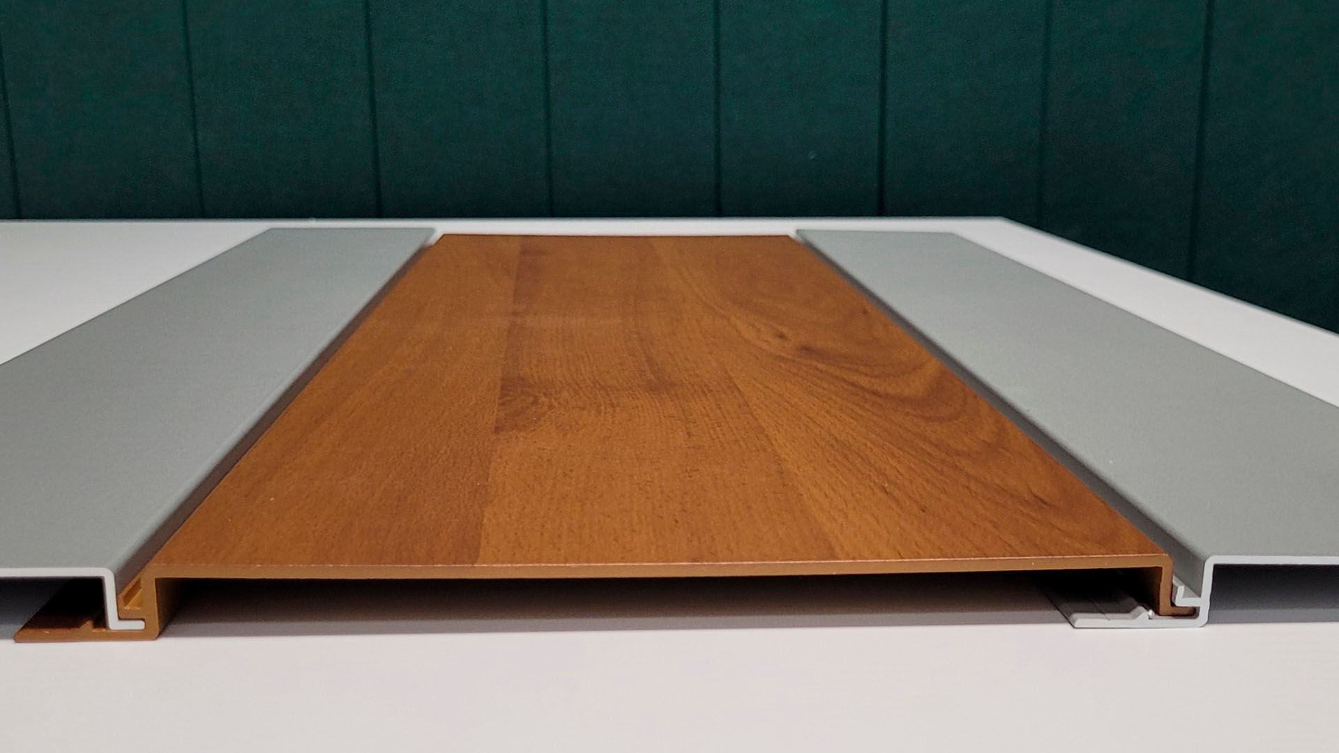 Extruded Aluminium 03