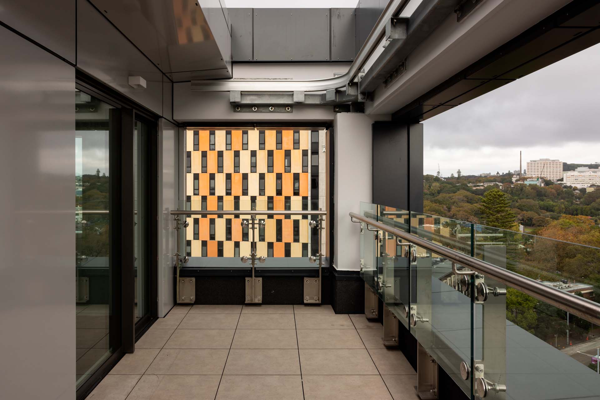 100 ANZAC Apartments 14