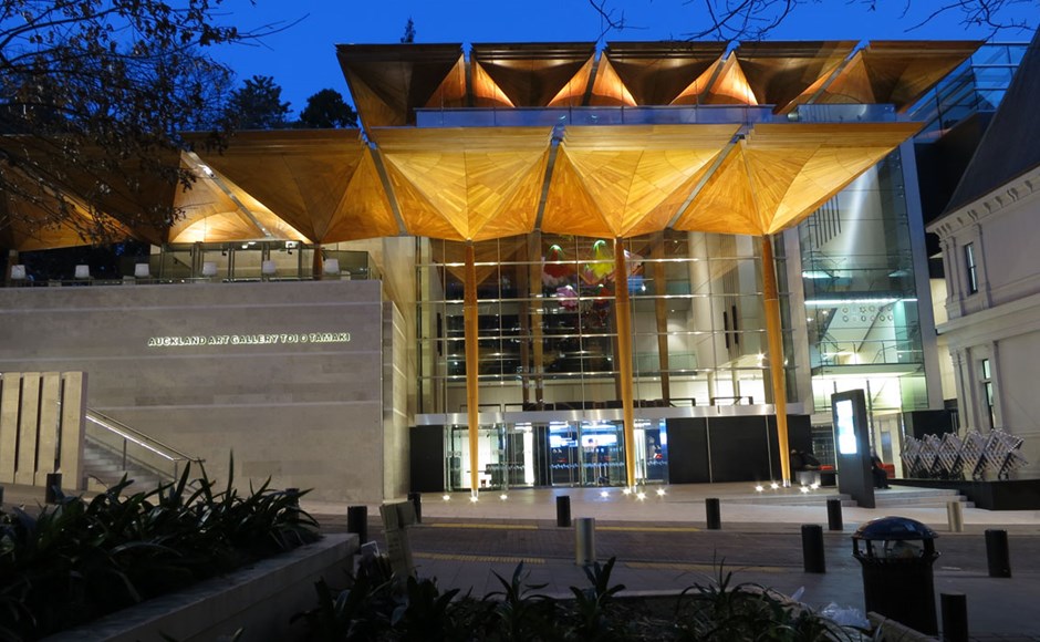 Auckland Art Gallery 01