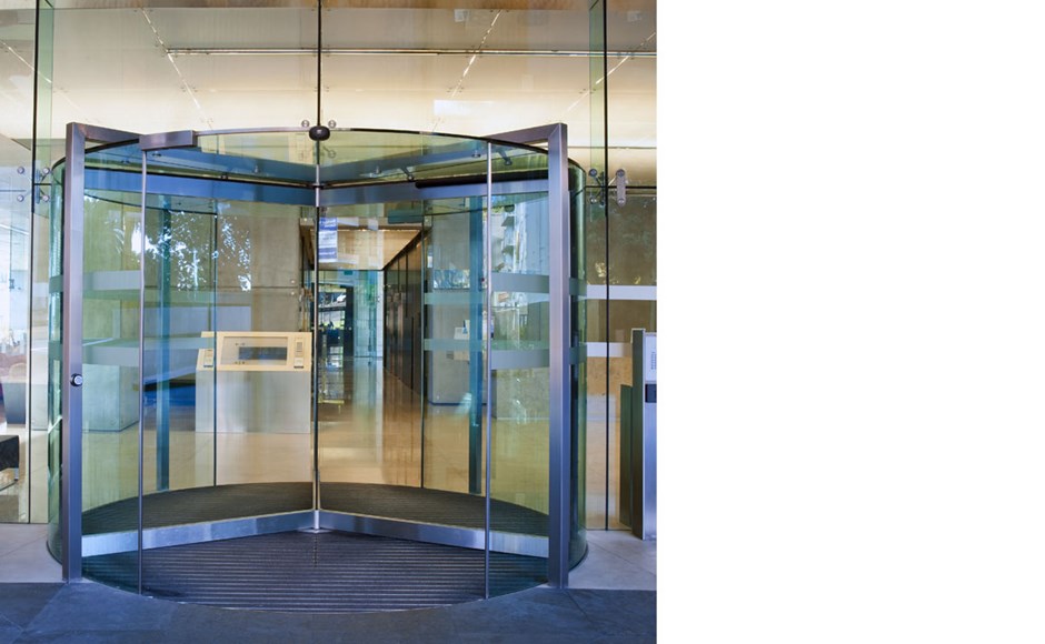 Revolving Doors | Thermosash Building Envelope Solutions