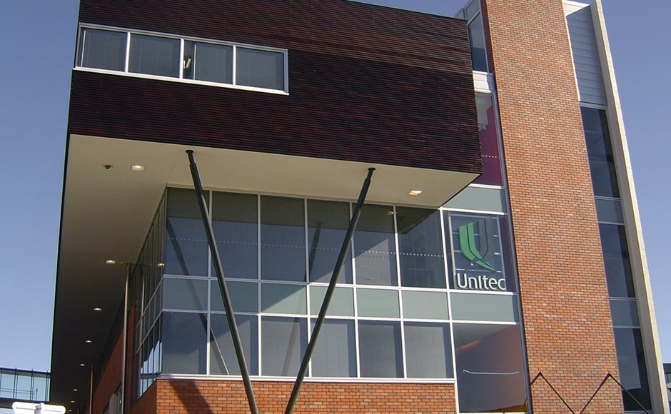 Waitakere & Unitec Library | Thermosash Building Envelope Solutions