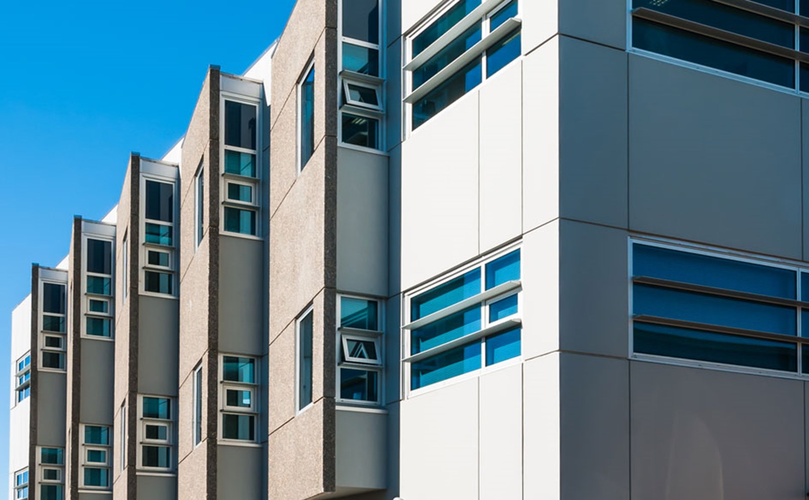 Small Ent Building ENT Southern Cross | Thermosash Building Envelope Solutions