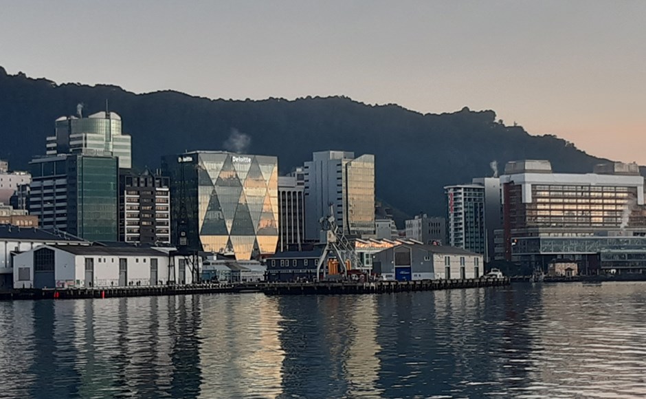 20 Custom Quay WGTN 09