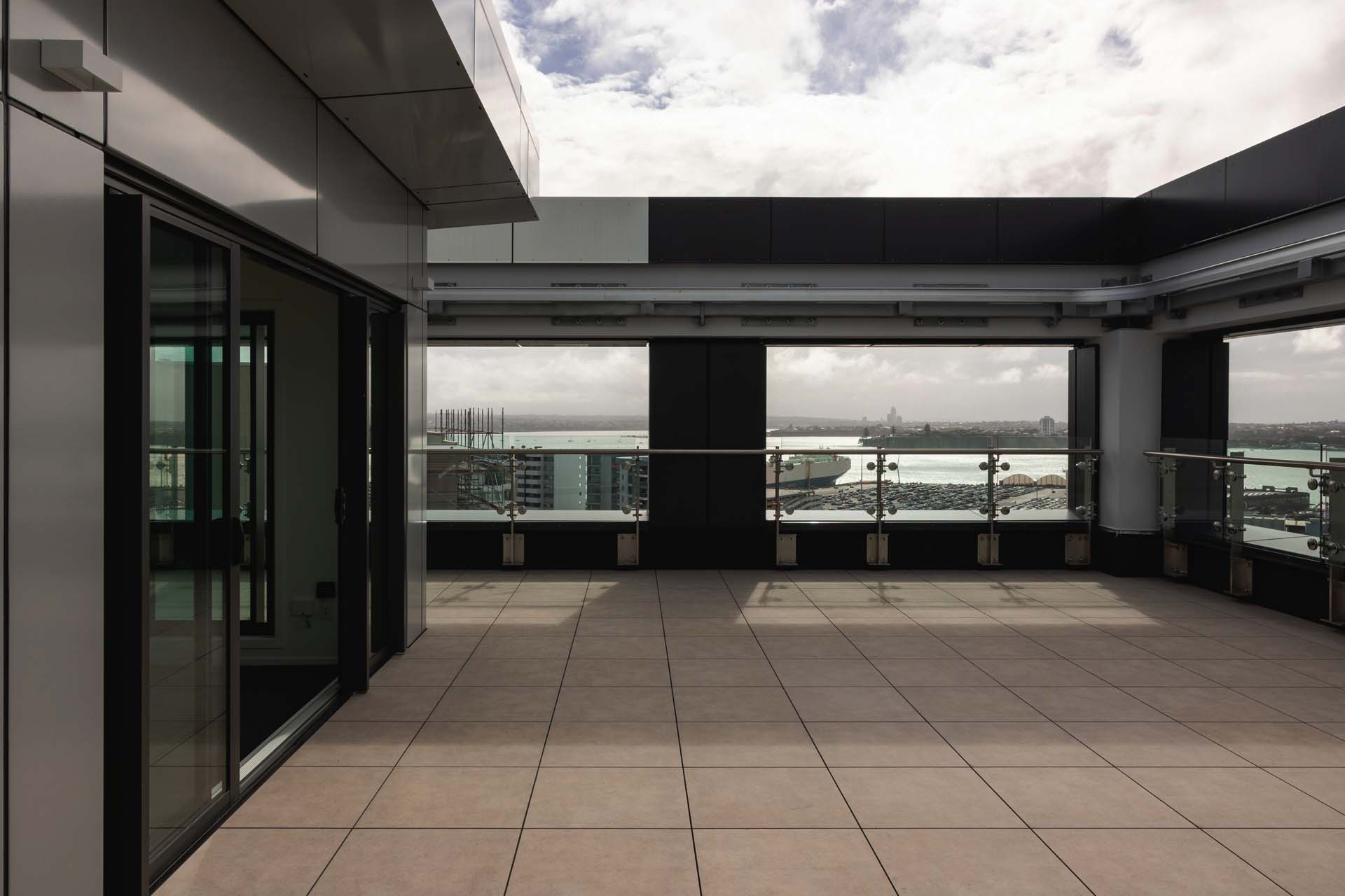 100 ANZAC Apartments 13