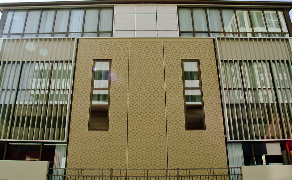 Thai Royal Embassy 04