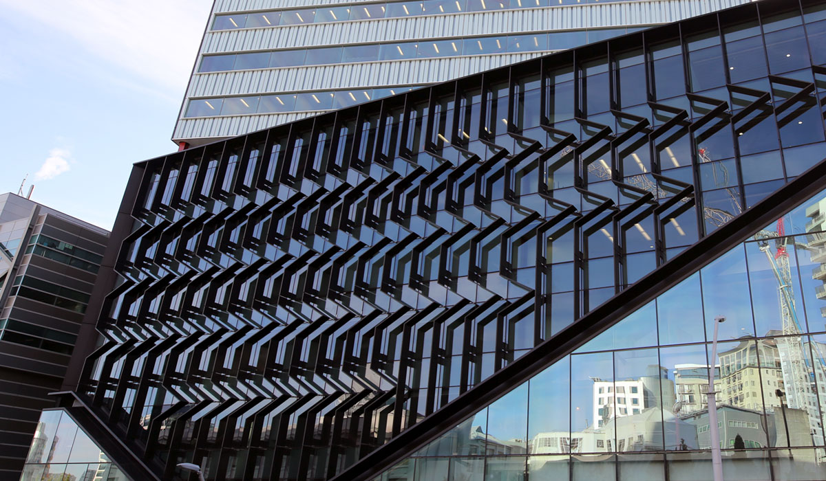 UOA Schlofscience 302 05