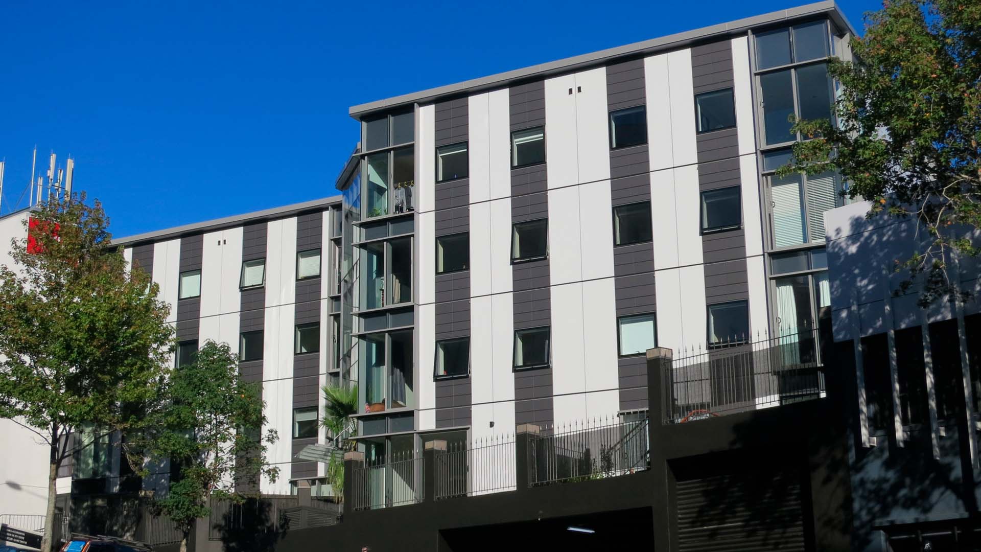 Columbia Apartments Terracotta