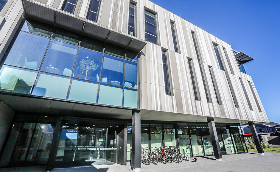 Ara Insitute CHCH 06