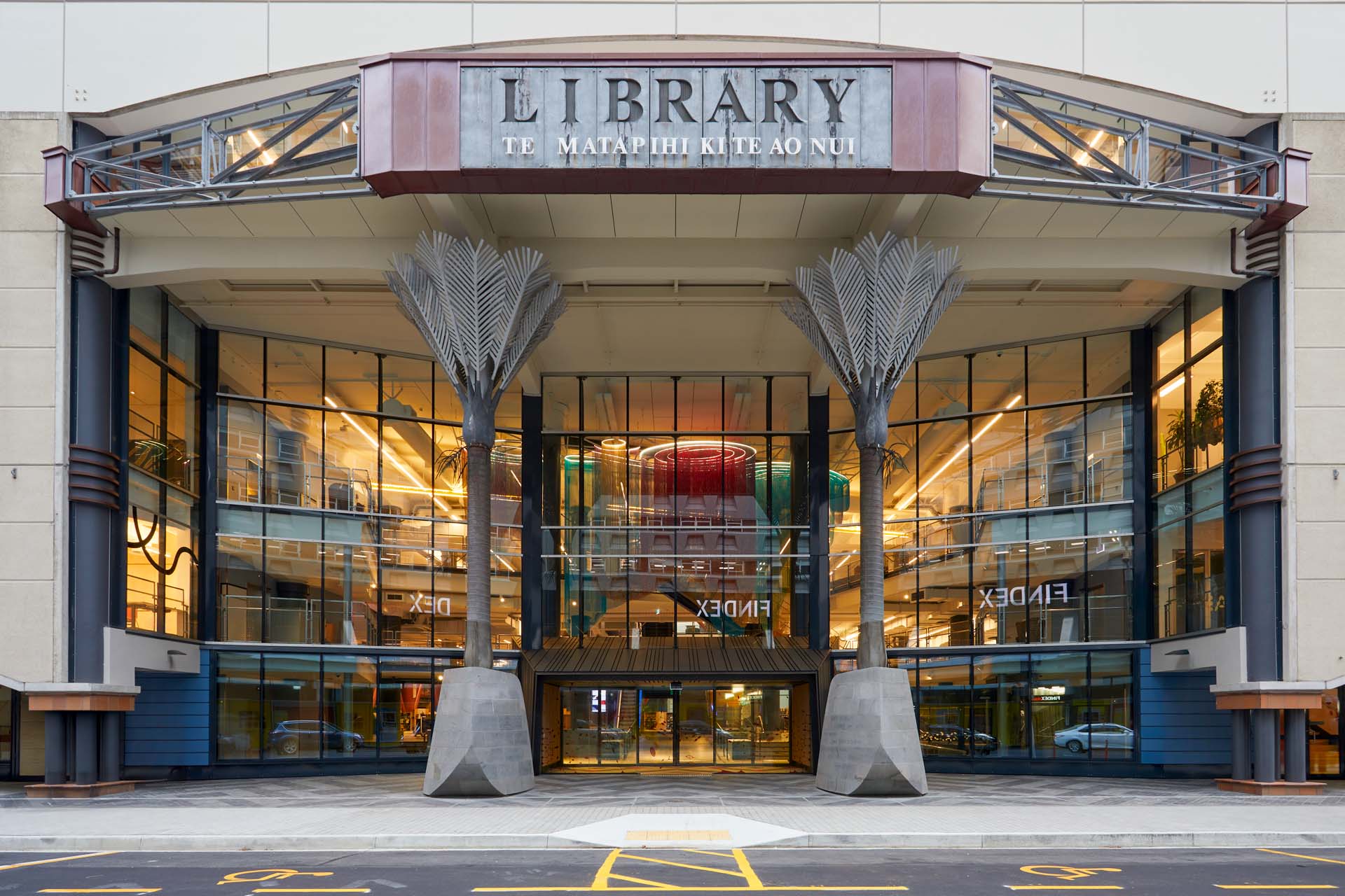 Wellington Library Te Matapihi 01