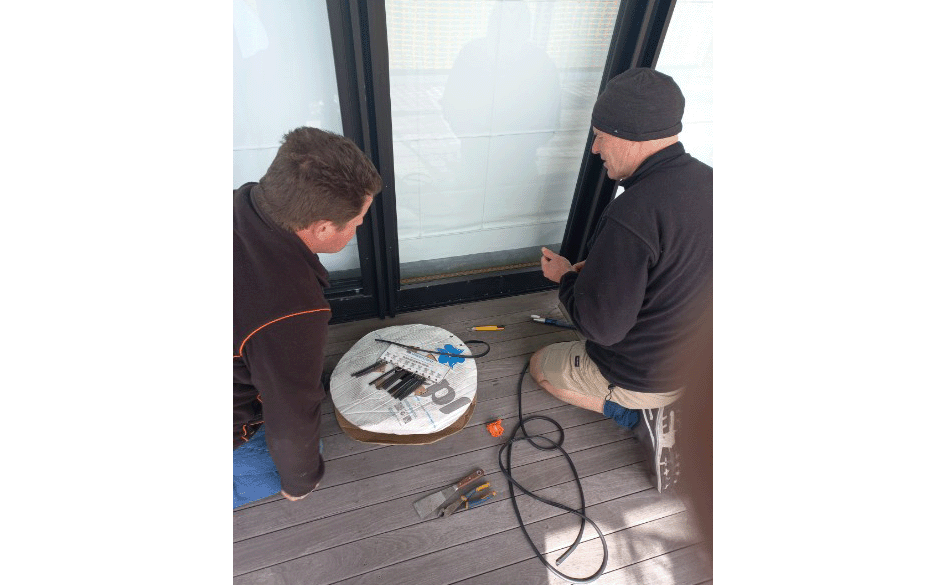 Service & Maintenance 01