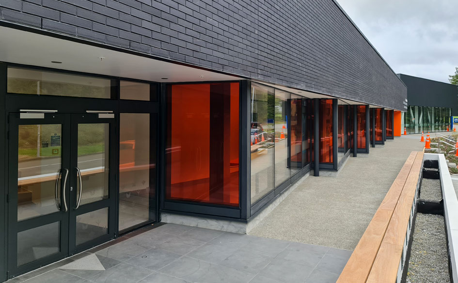 Massey University School of Veterinary Sciences Thermosash Building