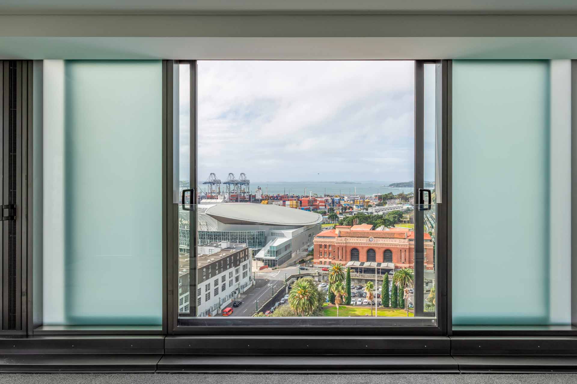 100 ANZAC Apartments 11